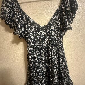 UO Rianna Floral Ruffle Mini Dress